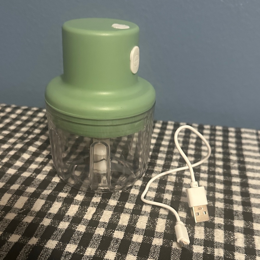 Green Wireless Mini Food Chopper New